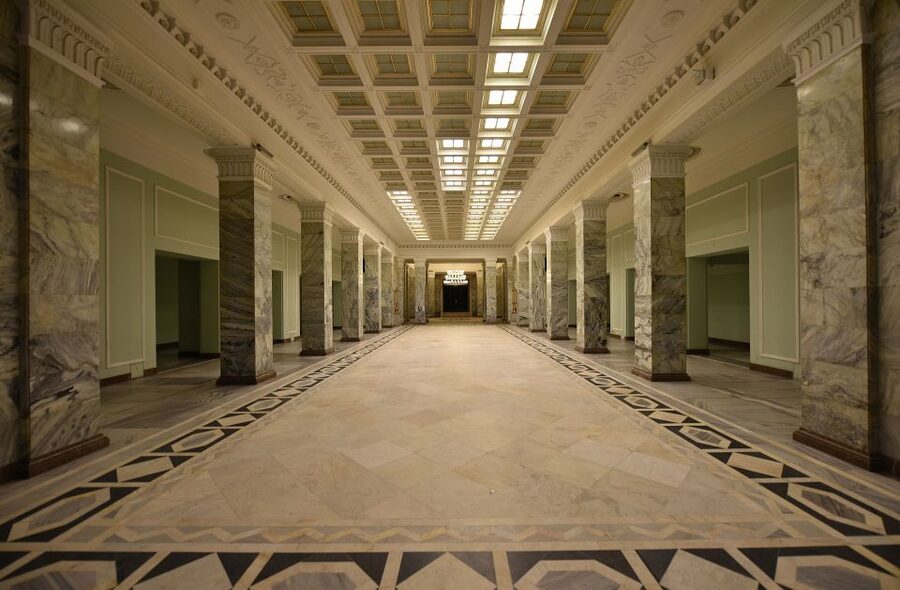 Warsaw: Palace of Culture & Warsaw City Center Private Tour - PRL times walking circuit, Kino Relax and political power footprints