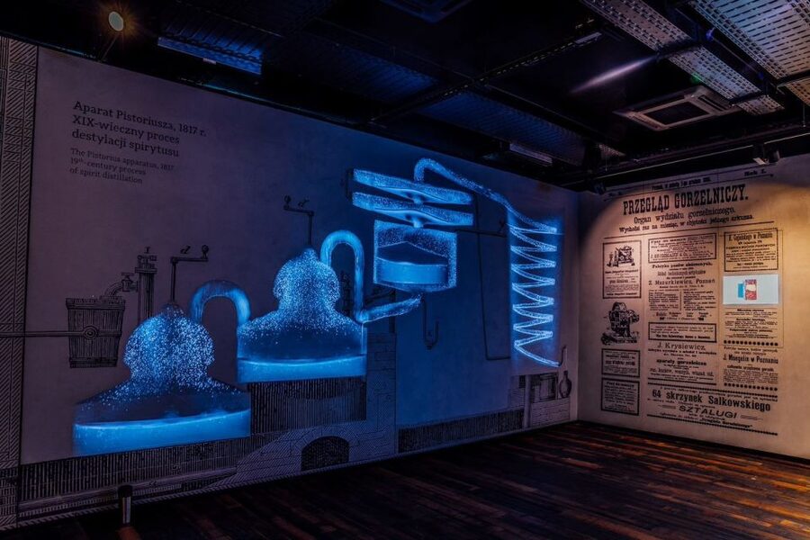 Warsaw: Polish Vodka Museum Tour with Tasting - Key highlights at a glance