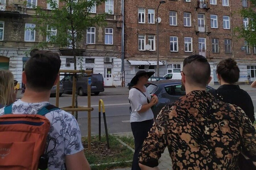 Warsaw Praga -- where modern, traditional, and bohemian meet - Warsaw Fight Club Murales and the street-art way of storytelling