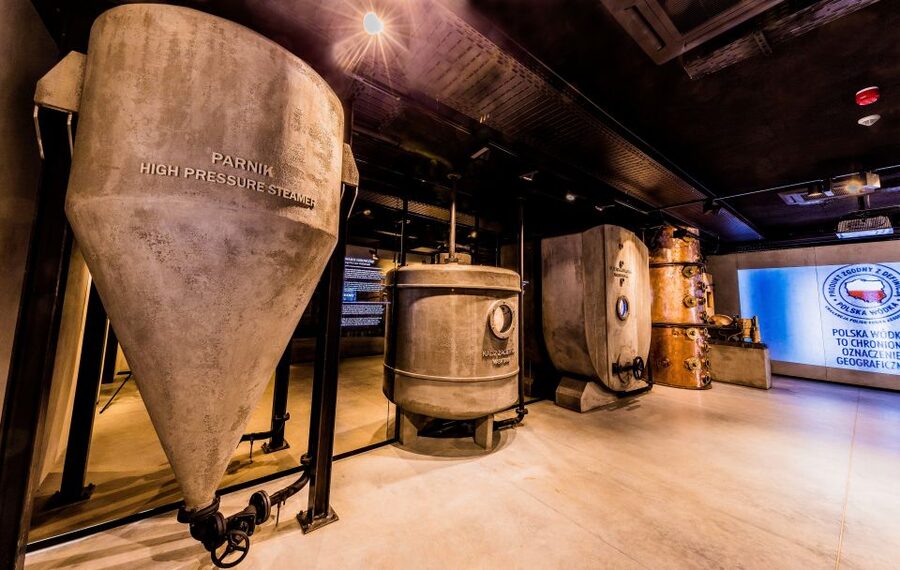 Warsaw: Private Vodka Tasting Night with Snacks and Pickup - Polish Vodka Museum: production basics and your first tastings