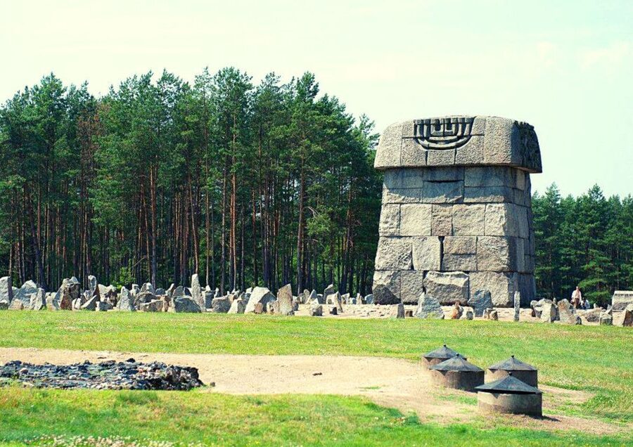 Warsaw: Small-Group Tour to Treblinka Extermination Camp - A straightforward, respectful way to visit Treblinka