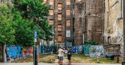 Warsaw Ghetto Private Walking Tour with Hotel Pickup