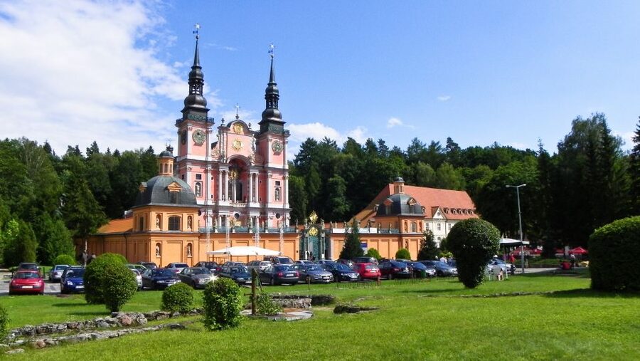 Warsaw Wolf’s Lair with St. Lipka and Mamerki Private Guided - Wolf’s Lair from Warsaw, private transport and a forest that changes your mood