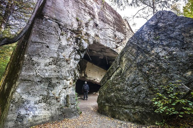 Wolfs Lair and Swieta Lipka Small Group Tour from Warsaw with Lunch - Key things I’d watch for